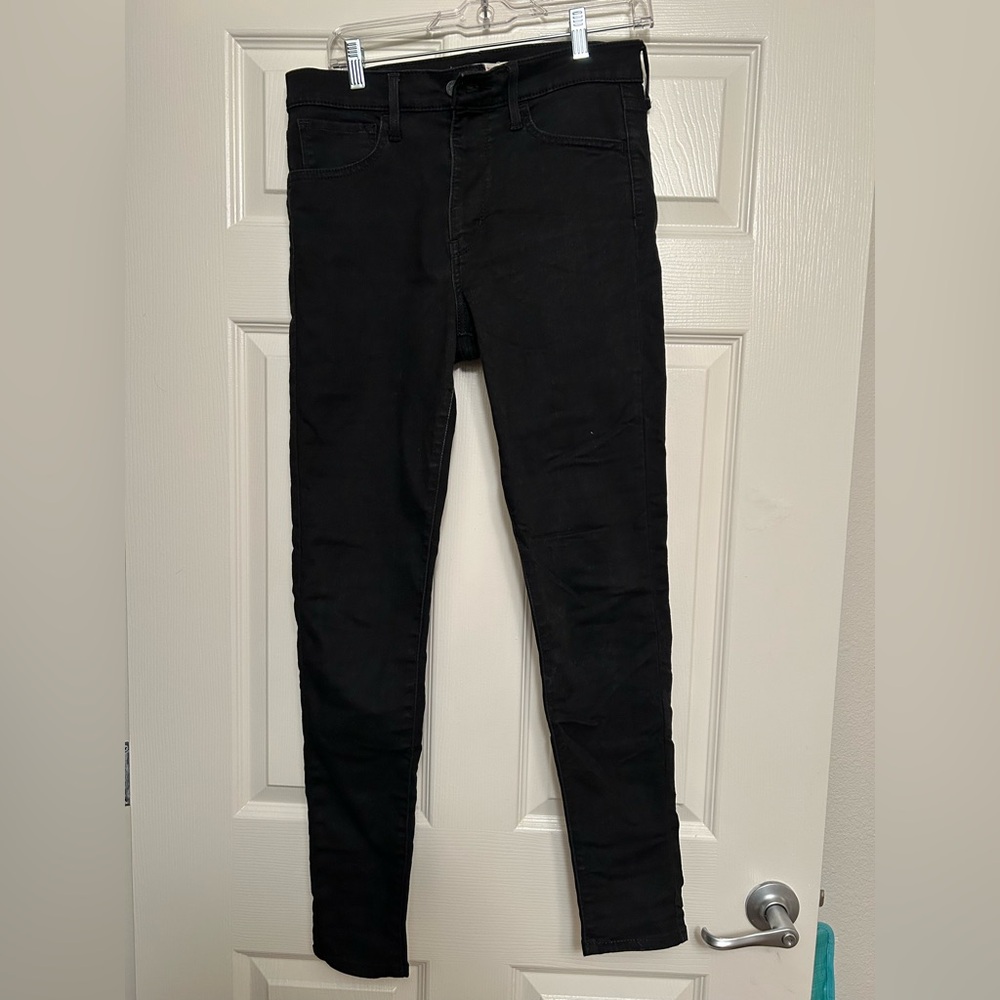 Levi’s 720 High Rise Super Skinny Jeans